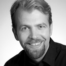 Dr. Lars-Jochen Thoms